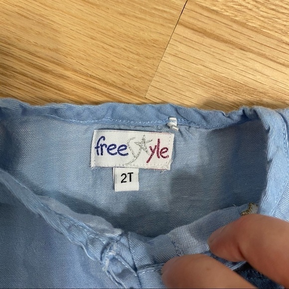 Rainbow 2T Top Bundle Feelin Awesome Cat & Jack - Picture 4 of 8